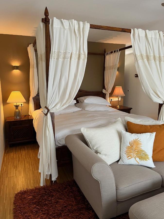 Doppelzimmer mit Gartenblick